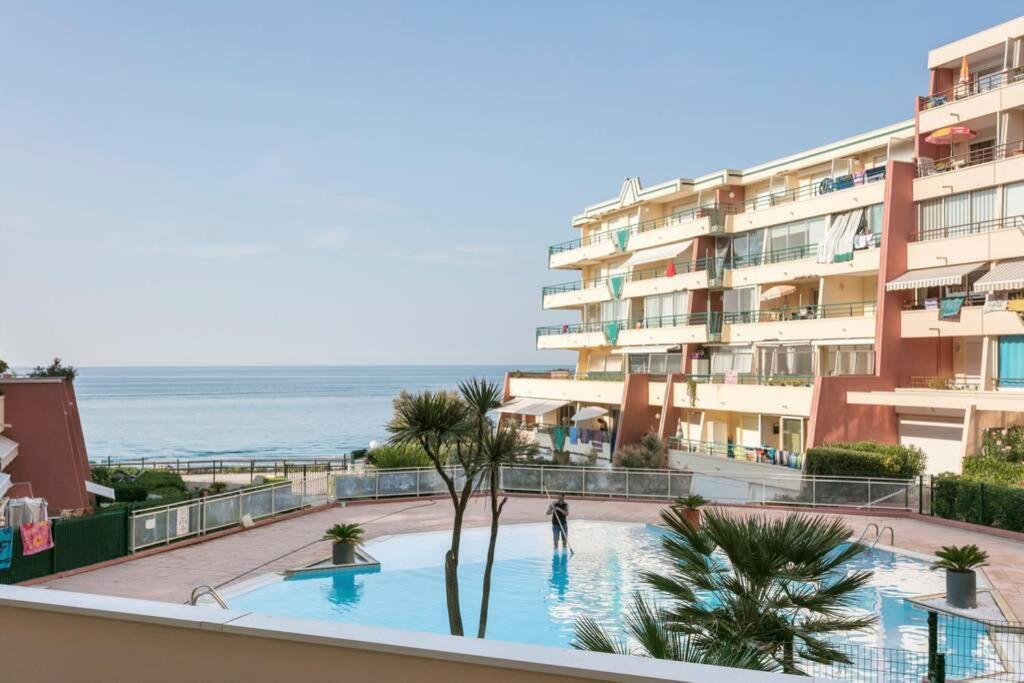 T3 climatisé avec piscine et vue sur mer Sète Extérieur photo